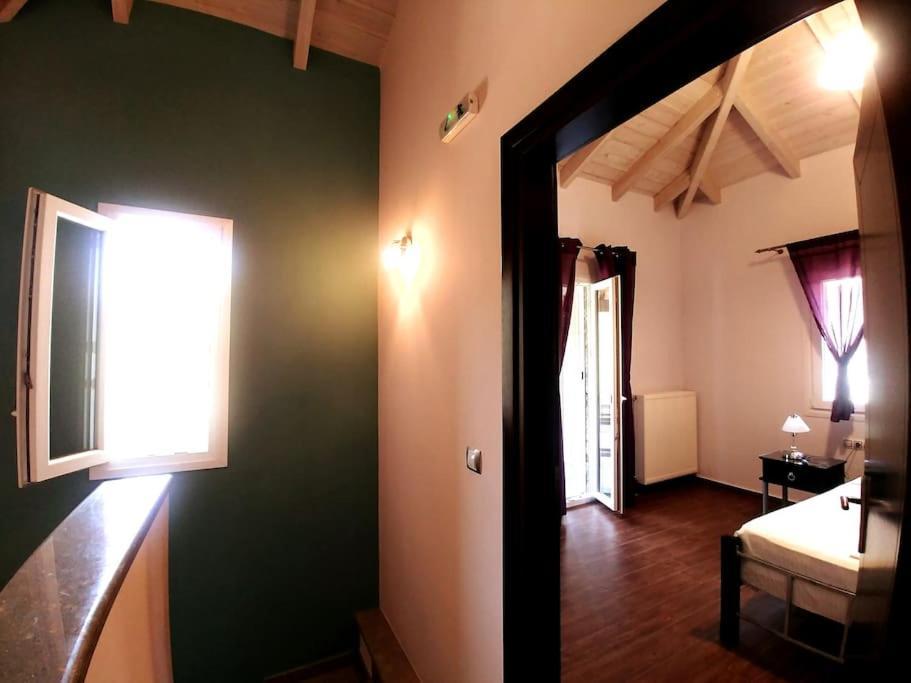 Villa *Drosia*/5' From Town & Sea/Mountain View Frinion ภายนอก รูปภาพ