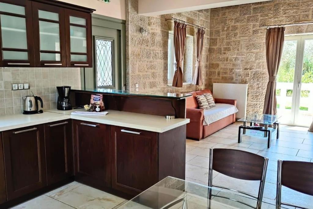 Villa *Drosia*/5' From Town & Sea/Mountain View Frinion ภายนอก รูปภาพ